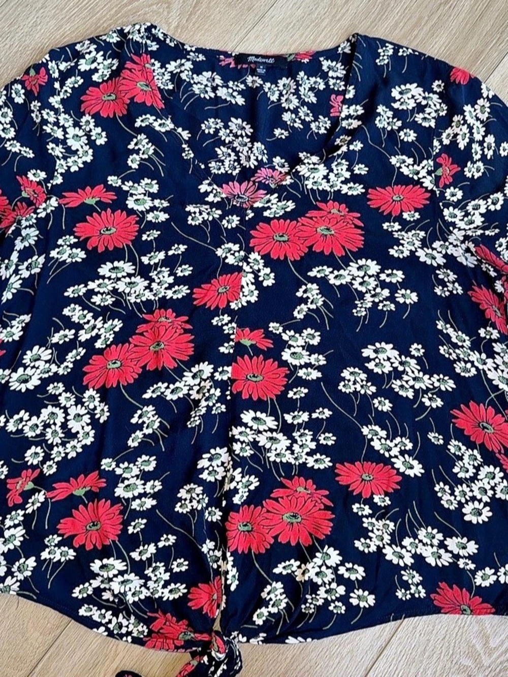 Madewell Novel Hillside Daisy Tie Front Short Sleeve Blouse Blue & Red Medium